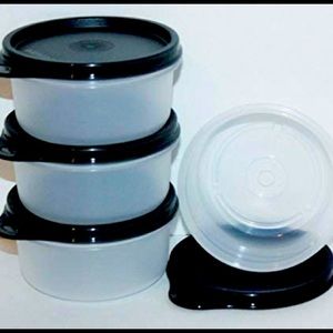Tupperware 4pc Serving Set.